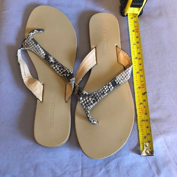 La Château flip flops new size 7 - Picture 2 of 5